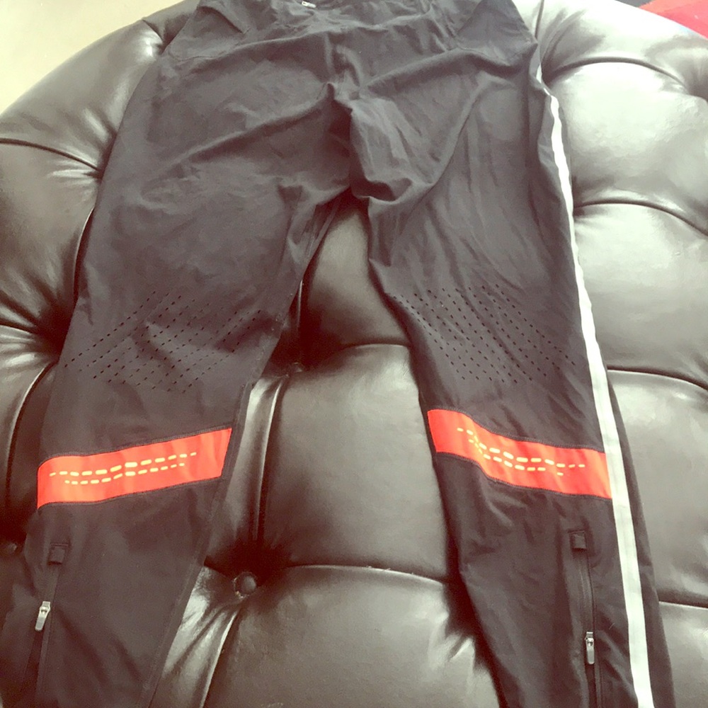 Women’s workout pants